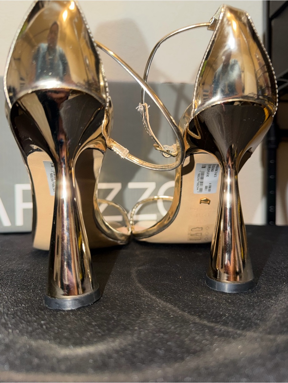AREZZO 🌟 Gold Ankle-Strap Heels - Bombshell!